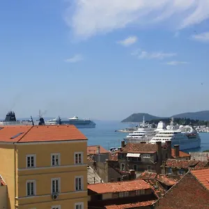  Apartment King's View Croatia