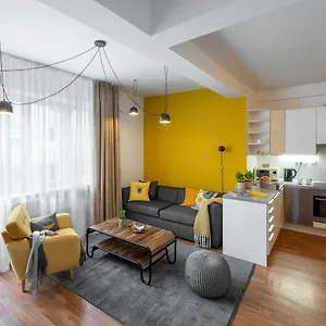  Apartment Leaf By Adrez Czech Republic